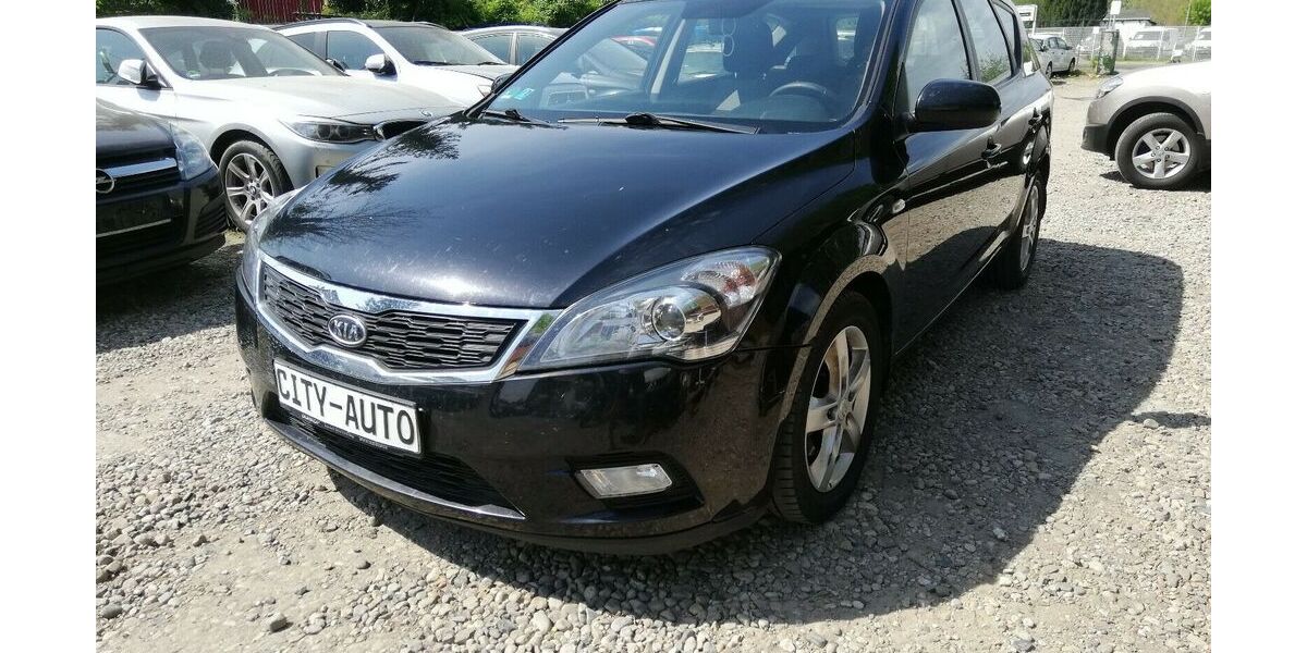 Kia ceed / Ceed 100.000 km 3.970 &euro; Berlin - Französische Buchholz 13127