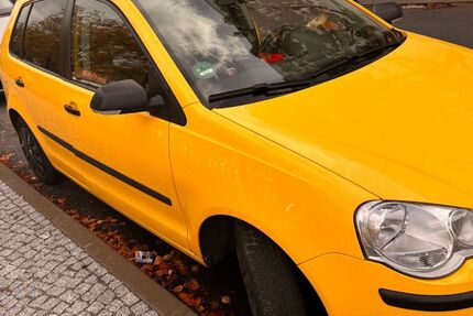 VW Polo 121.000 km 1.799 € Berlin 10585