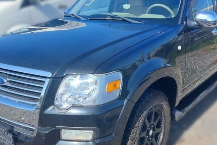 Ford Explorer 70.000 km 12.999 € Schönefeld 12529