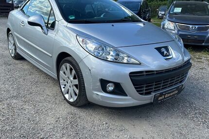 Peugeot 207 110.000 km 4.990 &euro; Berlin 13127