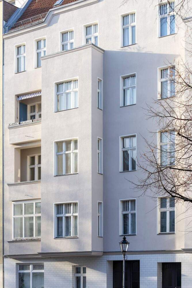 Gestalten Sie Ihr Traumzuhause - Bezugsfreie 2-Zimmer-Altbauklassiker unweit des Lietzenseeparks!