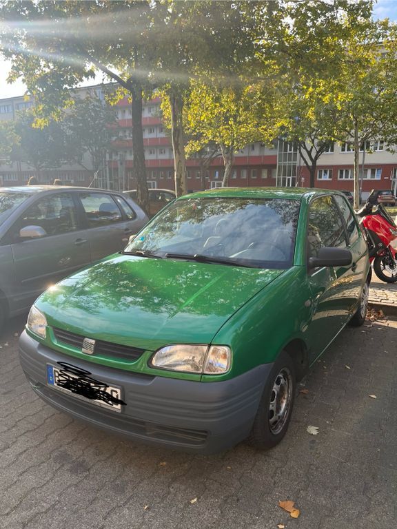 Seat Arosa 147.803 km 1.800 € Berlin 10999