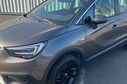 Opel Crossland (X) 67.000 km 10.999 &euro; Berlin 12057