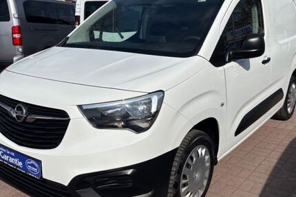 Opel Combo 110.985 km 12.450 &euro; Berlin 13127