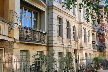 Brandenburger Vorstadt - Vermietete 2-Zimmer-Altbauwohnung zum Kauf 2 zimmer