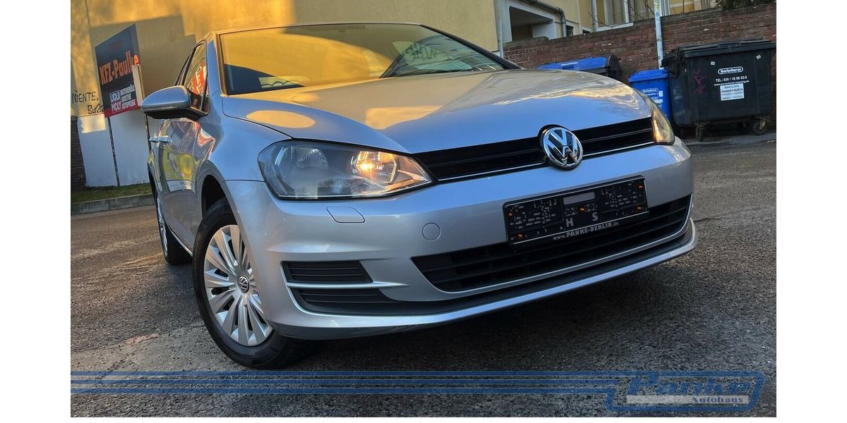 VW Golf VII BMT*Navi*Tempo*SHZ*Tel.*Touch* 120.529 km 8.990 &euro; Berlin 13187