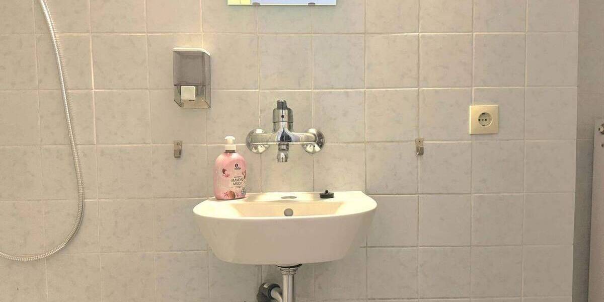 Gewerbeobjekt Berlin Moabit - 2 Zimmer, 68 m&sup2;, 1.050&euro; | Angebot:26863053