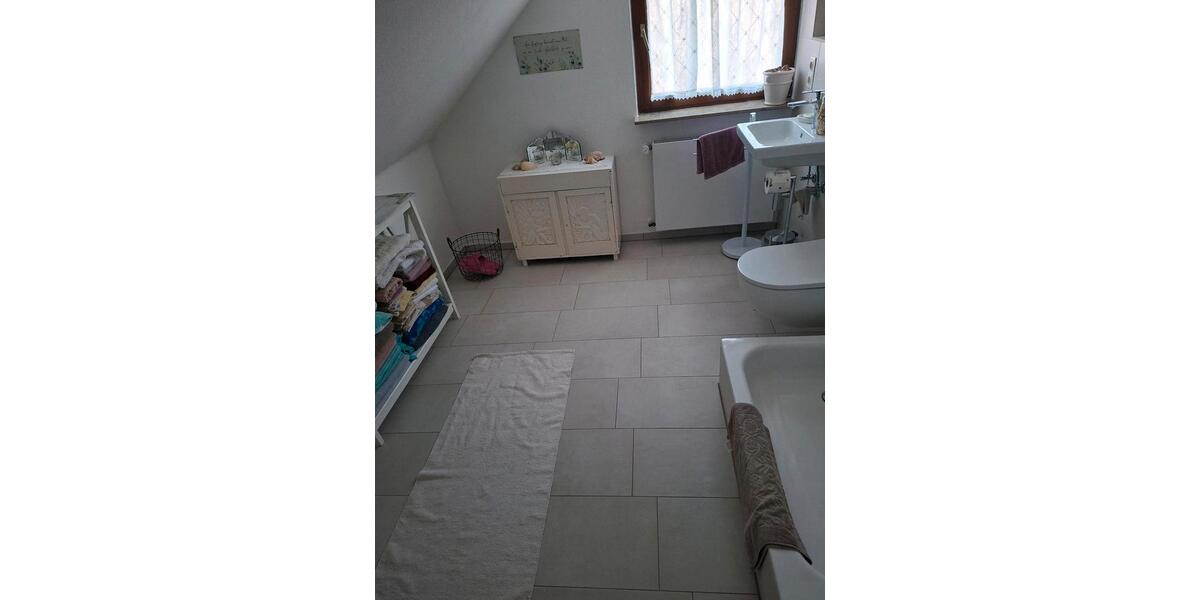 Etagenwohnung Falkensee - 1 Zimmer, 30 m&sup2;, 555&euro; | Angebot:26108360