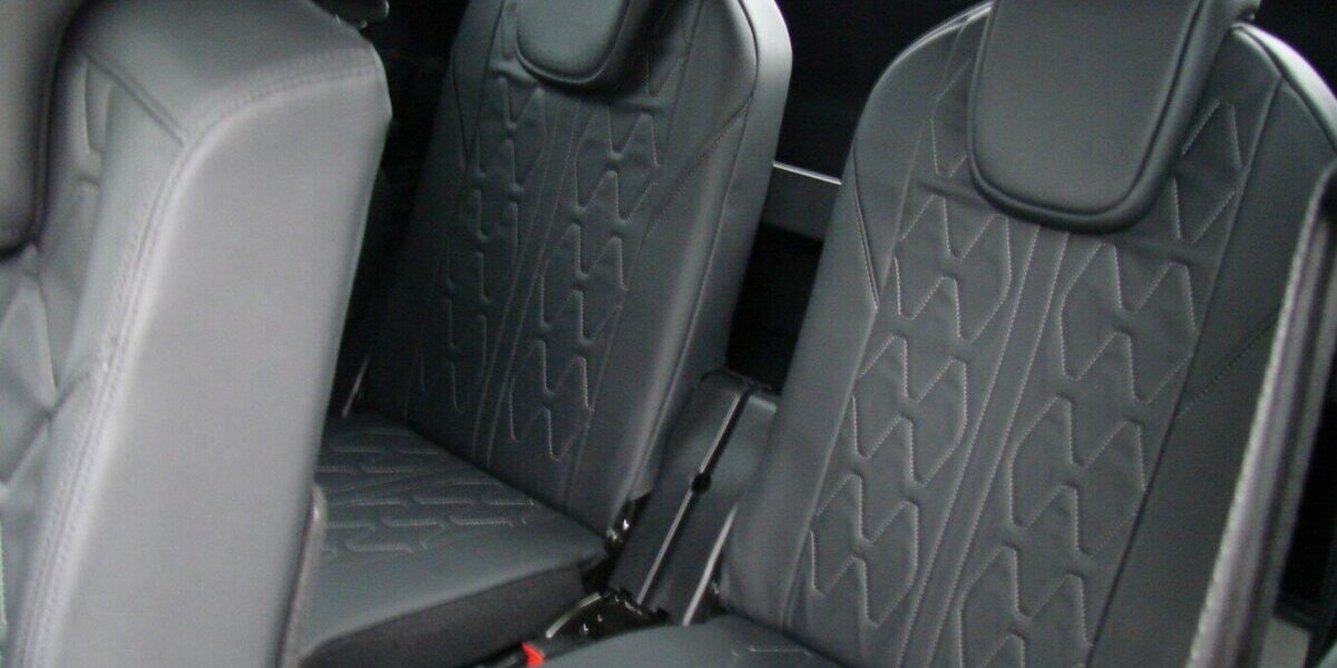 Peugeot 5008 1.2 PureTech 130, GT-Line Leder ACC Navi Pano 30.873 km 27.980 &euro; Falkensee 14612