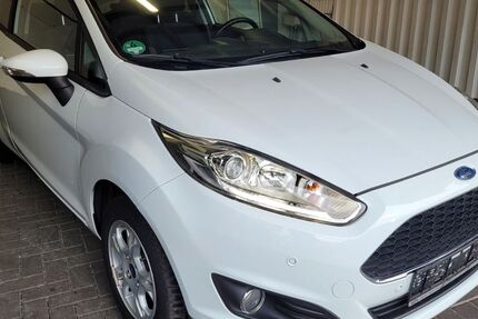 Ford Fiesta 78.166 km 6.900 € Berlin 12277