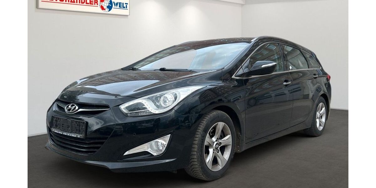 Hyundai i40 244.716 km 2.999 &euro; Berlin 12681
