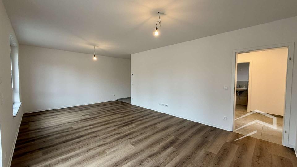 Doppelhaushälfte Trebbin - 4 Zimmer, 130 m&sup2;, 2.050&euro; | Angebot:26128576