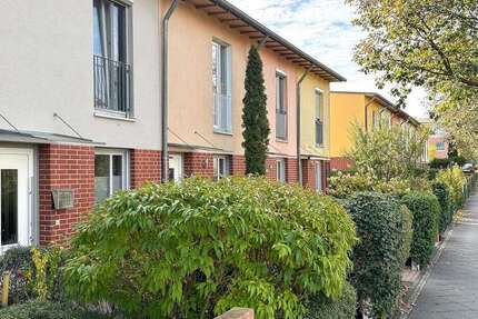 Haus Potsdam - 3 Zimmer, 80 m&sup2;, 390.000&euro; | Angebot:27660728