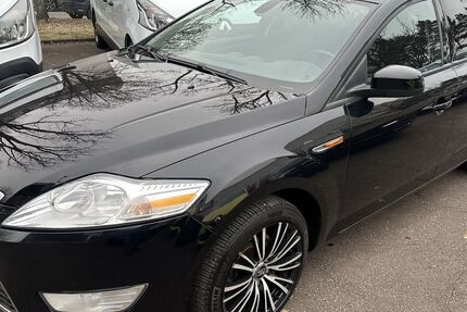 Ford Mondeo 146.556 km 3.990 &euro; Berlin 12249