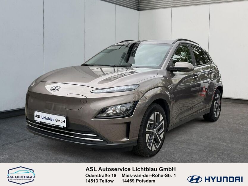 Hyundai KONA 14.596 km 20.490 € Potsdam 14469