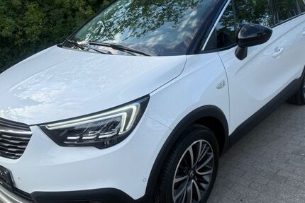 Opel Crossland (X) 75.300 km 9.850 &euro; Berlin 13581