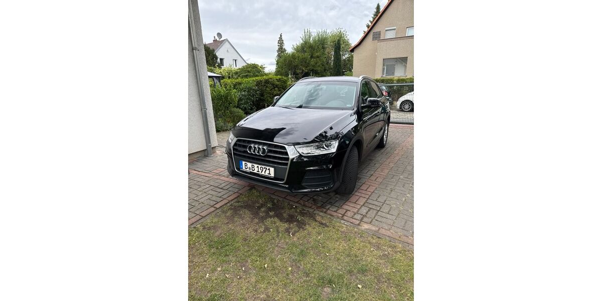 Audi Q3 110.000 km 15.499 &euro; Berlin 12347