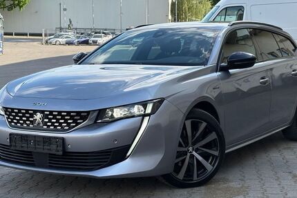 Peugeot 508 138.000 km 12.799 &euro; Berlin 12057
