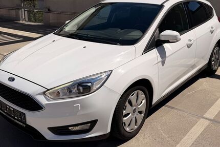 Ford Focus 128.900 km 5.400 &euro; Potsdam 14471