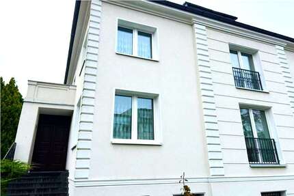 Haus Berlin Steglitz-Zehlendorf - 14 Zimmer, 300 m&sup2;, 1.500.000&euro; | Angebot:26943828