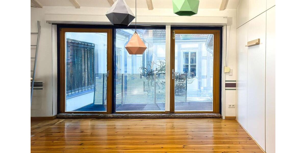 Hell und modern, Remise in der Innenstadt 2 zimmer