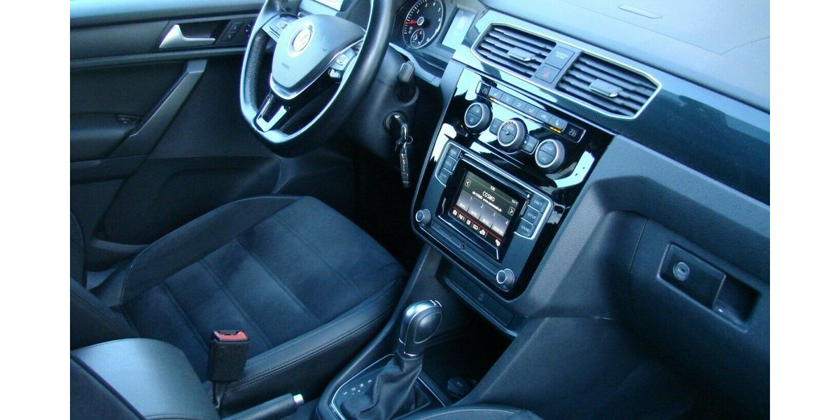 VW Caddy Maxi 1,4TSi Highline Behindertengerecht Roll 90.183 km 34.980 &euro; Falkensee 14612