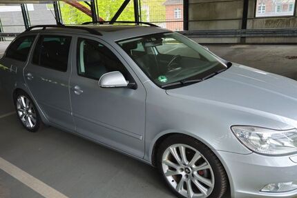 Skoda Octavia 305.000 km 4.399 &euro; Hennigsdorf 16761