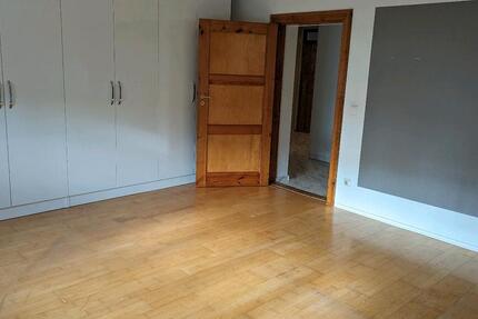 Wohnung Berlin Treptow-Köpenick - 3 Zimmer, 22 m&sup2;, 650&euro; | Angebot:26372756