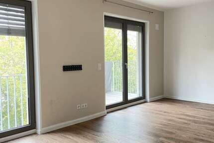 Wohnung zum Kaufen in Berlin Friedrichsfelde 369.000 € 55.29 m²