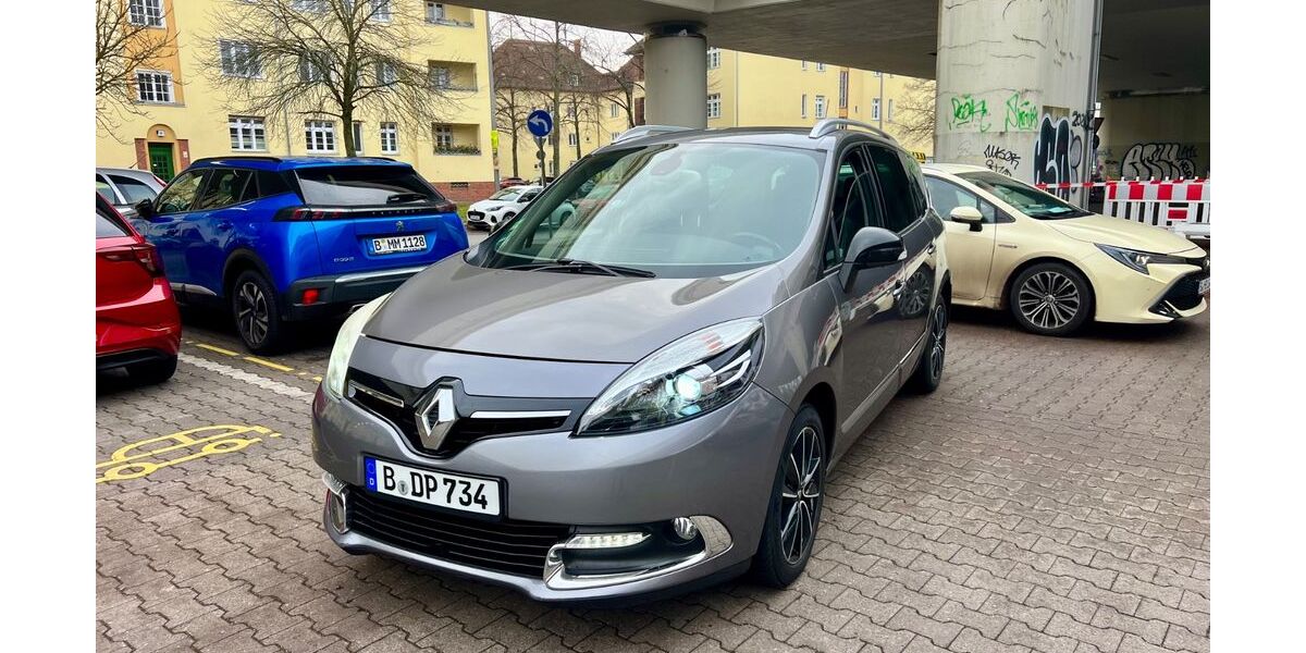 Renault Scenic 204.643 km 4.200 &euro; Berlin 12161