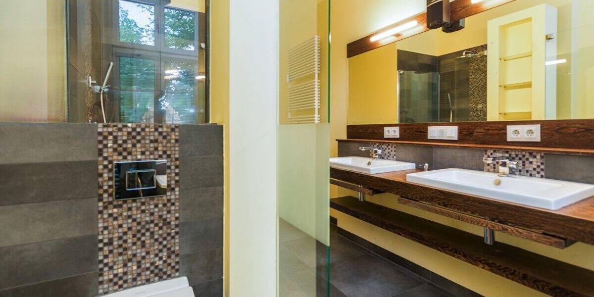 Ein Juwel am Wasser mit privatem Bootsliegeplatz 5 zimmer