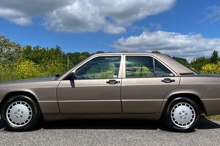 Mercedes-Benz 190 160.000 km 4.499 &euro; Großbeeren 14979