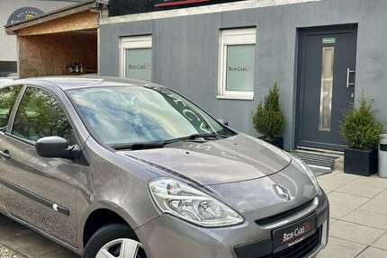 Renault Clio 180.000 km 1.990 &euro; Berlin 13088