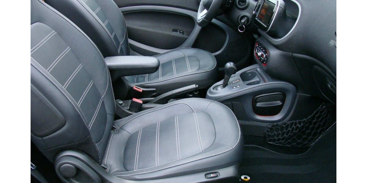 Smart Cabrio Prime LED Leder JBL Spurhalteassistent 93.124 km 13.980 &euro; Falkensee 14612