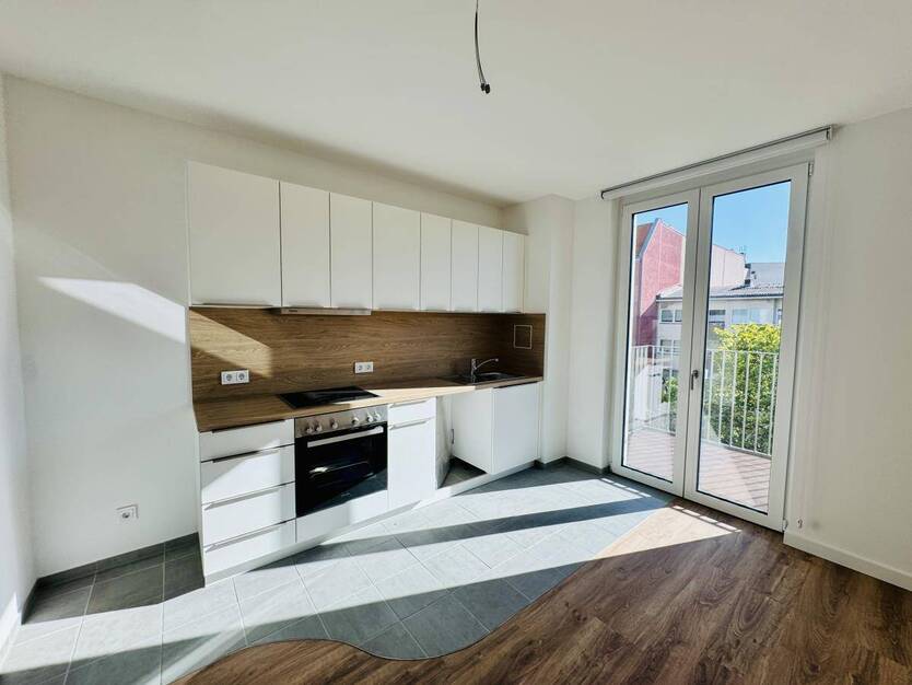 Helle NeubauWohnung mit modernem Komfort in Berlin-Schöneberg