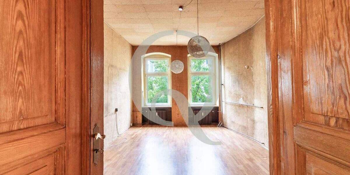 5 Zimmer Altbauklassiker mit Potenzial - zum individuellen Ausbau 5 zimmer