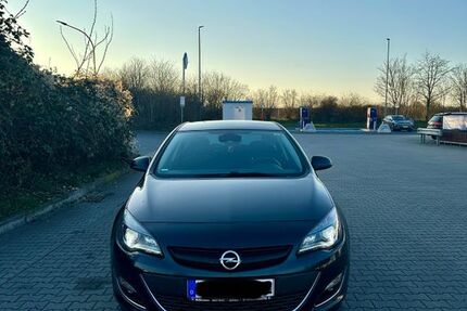 Opel Astra 185.000 km 7.500 &euro; Großbeeren 14979