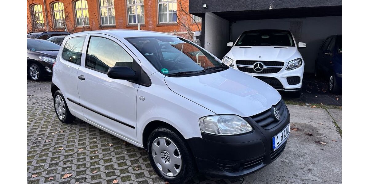 VW Fox 127.721 km 2.490 &euro; Berlin 13403