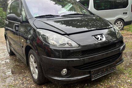 Peugeot 1007 134.000 km 3.990 &euro; Berlin 14167