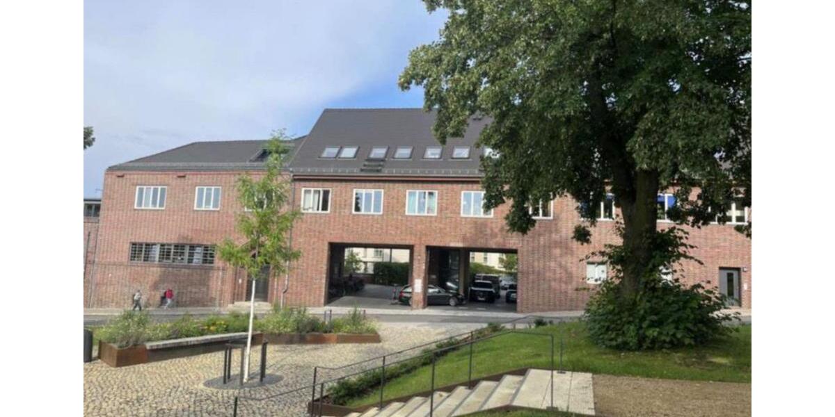 Exklusive Dachgeschosswohnung mit Sonnenterrasse 2 zimmer