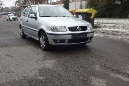 VW Polo 160.000 km 2.800 &euro; Berlin 12249