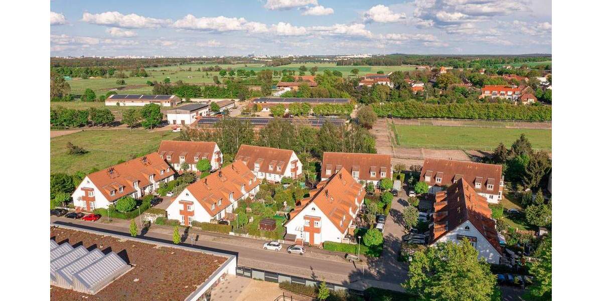 Ohne Käuferprovision - Großzügiges Reihenendhaus vor den Toren Berlins! 4 zimmer