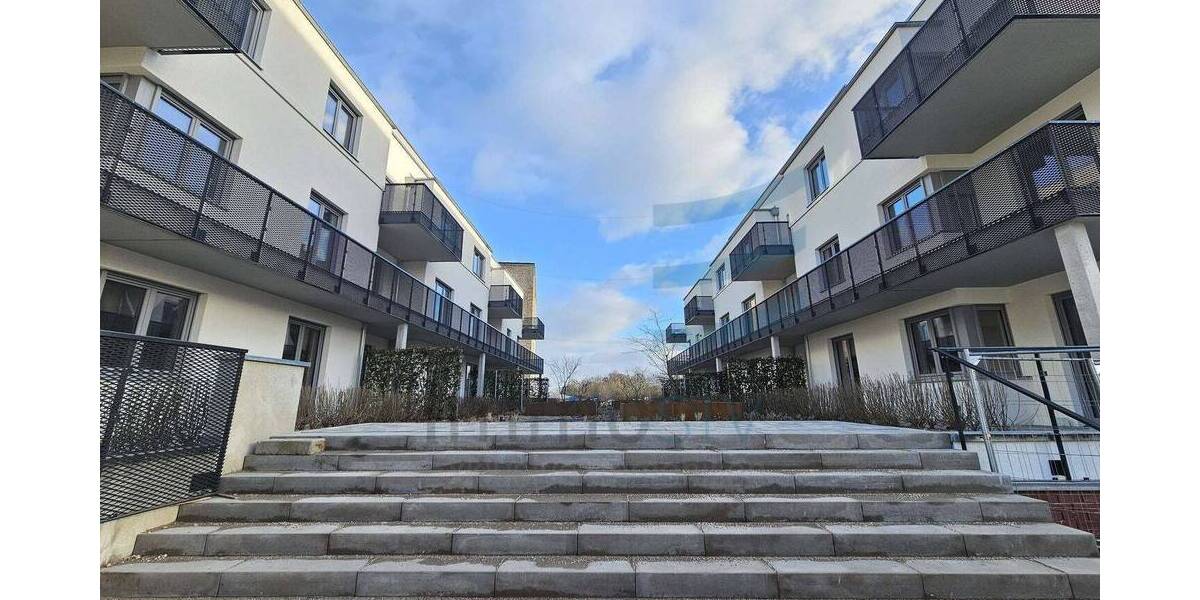 Etagenwohnung Nauen - 2 Zimmer, 62 m&sup2;, 850&euro; | Angebot:26672737