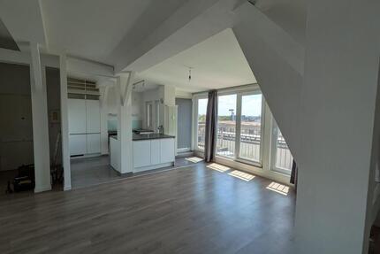 Wohnung Berlin Neukölln - 2 Zimmer, 74 m&sup2;, 375.000&euro; | Angebot:27714104