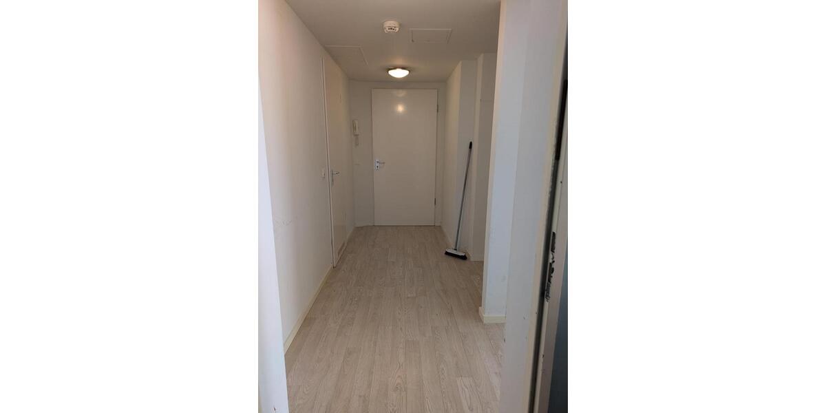 Etagenwohnung Potsdam Drewitz - 1 Zimmer, 11 m&sup2;, 650&euro; | Angebot:25842360