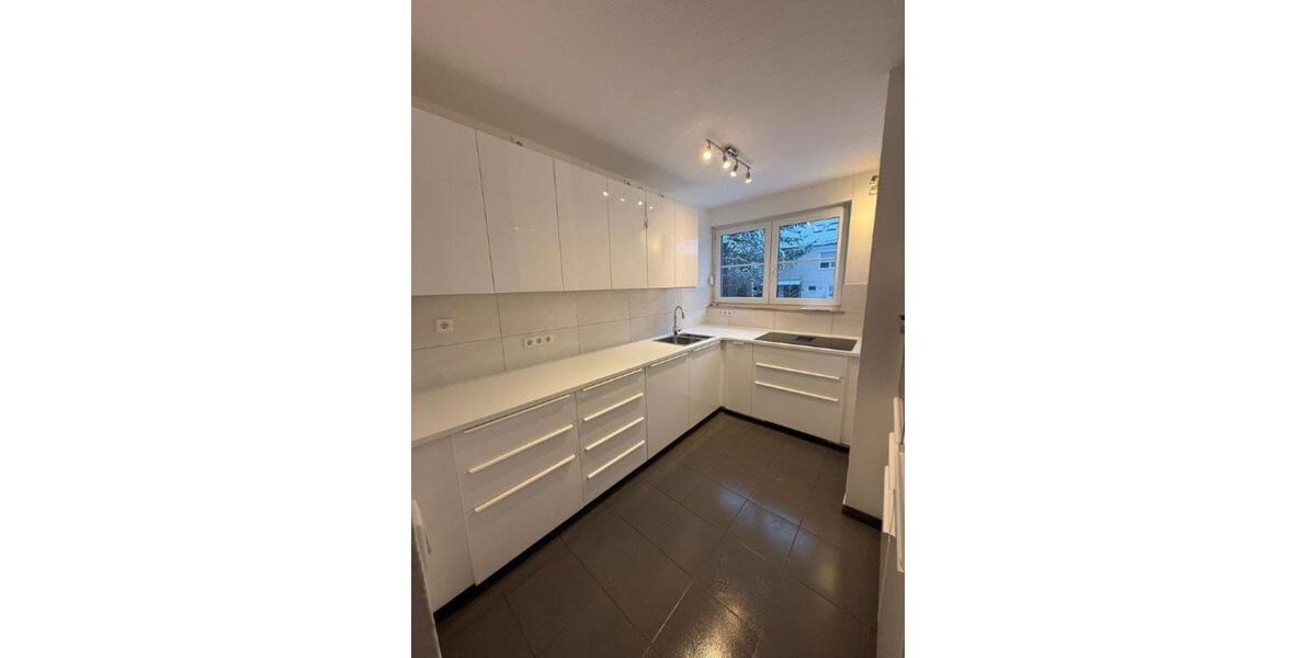 Reihenhaus Kleinmachnow - 4.5 Zimmer, 120 m&sup2;, 1.980&euro; | Angebot:22590554