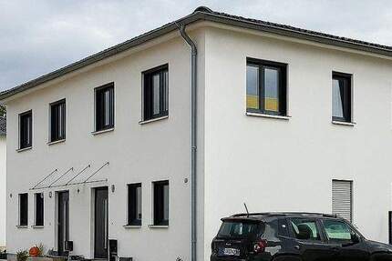 Haus Beelitz - 5 Zimmer, 141 m&sup2;, 640.000&euro; | Angebot:25800131