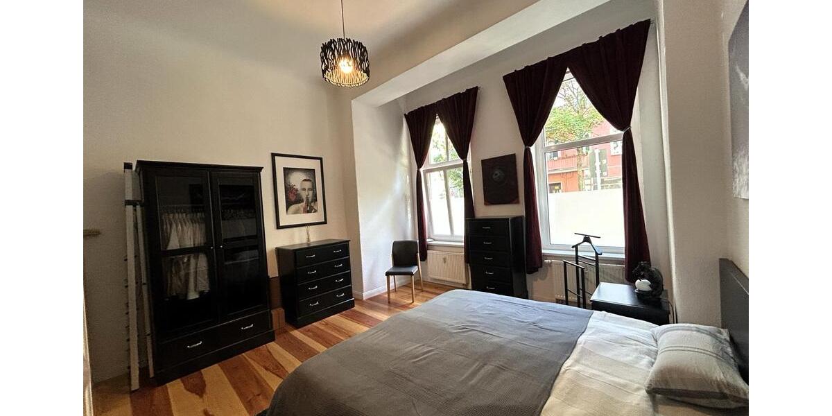 Erdgeschoßwohnung Berlin Friedrichshain-Kreuzberg - 3.5 Zimmer, 120 m&sup2;, 2.790&euro; | Angebot:26635086