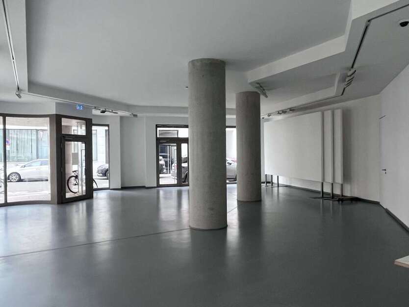 Einzelhandel in Berlin 2.500.000 € 369.17 m²