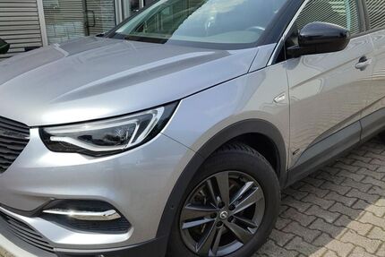 Opel Grandland (X) 39.731 km 22.440 € Brandenburg an der Havel 14772